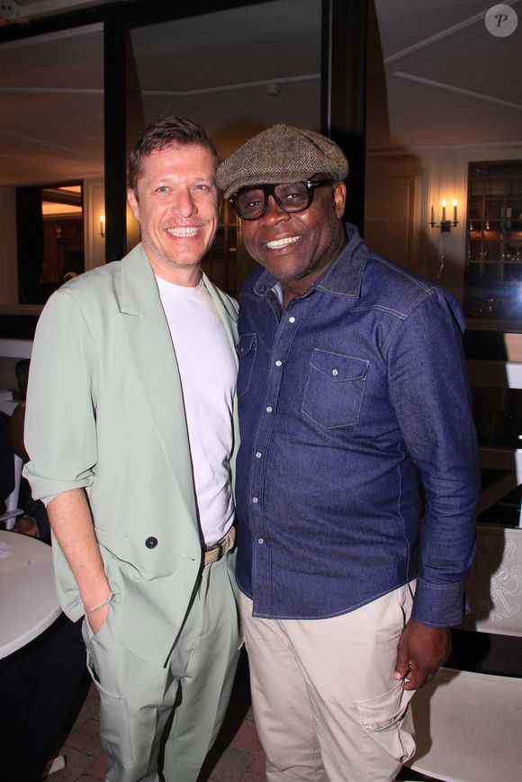 Exclusif - Jean-Edouard Lipa et Basile Boli lors d'une soirée au Polo de Paris le 20 juin 2023.
© Baldini / Bestimage