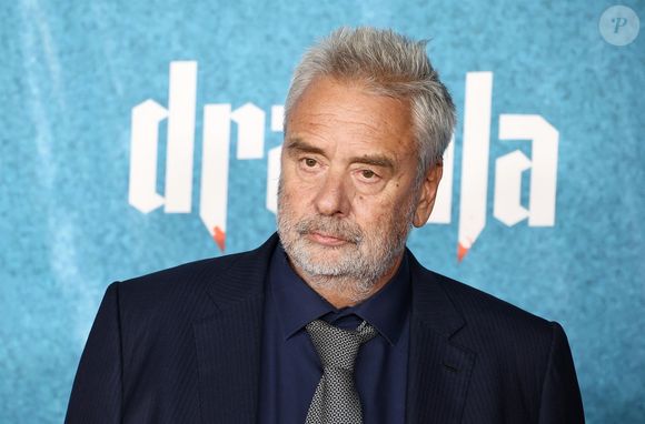 Hollywood, CA La première de 'Dracula' a eu lieu au TCL Chinese Theater à Hollywood, Californie le 03/02/2026/

Sur la photo : Luc Besson 

Photo : Backgrid USA / Bestimage