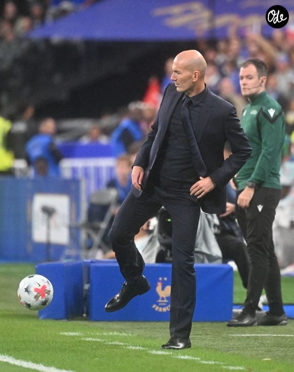 Zinedine Zidane - Ligue des Nations - France Vs Belgique (4-1) au Stade de France à Saint-Denis le 5 octobre 2026. © Christian Liewig / Bestimage
