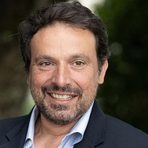 Bruno Salomone participe au photocall Dans L Ombre de Marlow lors du 17ème Festival du Film Francophone d Angoulême le 29 août 2024 à Angoulême, France. Photo par David NIVIERE/ABACAPRESS.COM