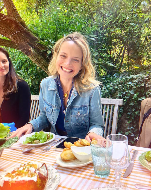 Victoire Dauxerre, ex-actrice de "Demain nous appartient", a annoncé sa grossesse sur Instagram. 

Victoire Dauxerre de Demain nous appartient sur Instagram