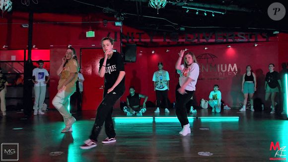 Shiloh Pitt en répétitions dans un studio de danse à Los Angeles, le 16 juin 2022. @Instagram