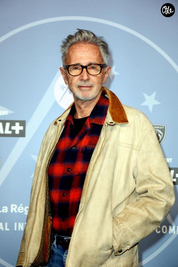 Thierry Lhermitte sur le tapis rouge lors du 29ème Festival International du Film de Comédie de l'Alpe d'Huez le 22 janvier 2026.

© Dominique Jacovides/Bestimage