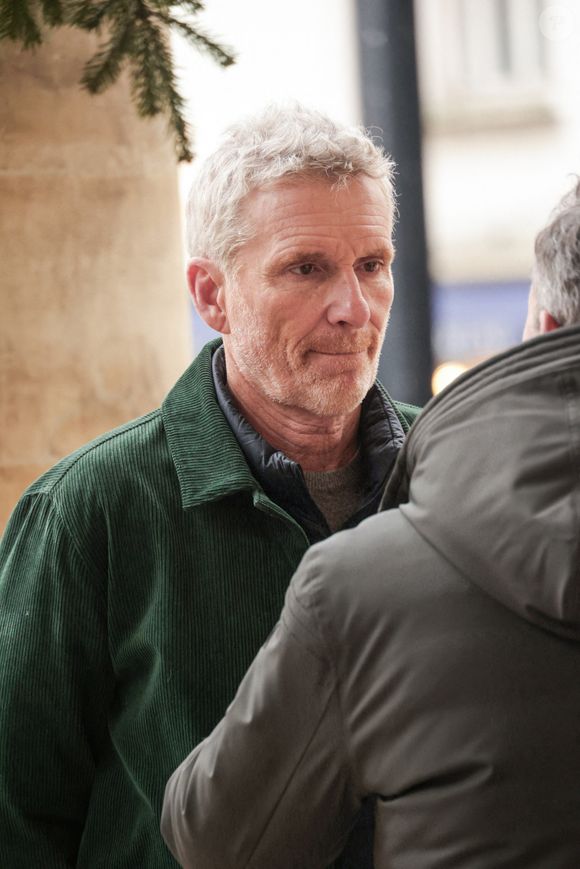 Denis Brogniart assistant à la cérémonie d'enterrement de Jean-Luc Petitrenaud à l'église Saint-Pierre du Gros Caillou dans le 7e arrondissement de Paris, France, le 17 janvier 2025. Jean-Luc Petitrenaud, critique gastronomique et personnalité de la télévision française, est décédé le 10 janvier à l'âge de 74 ans. Photo par Nasser Berzane/ABACAPRESS.COM