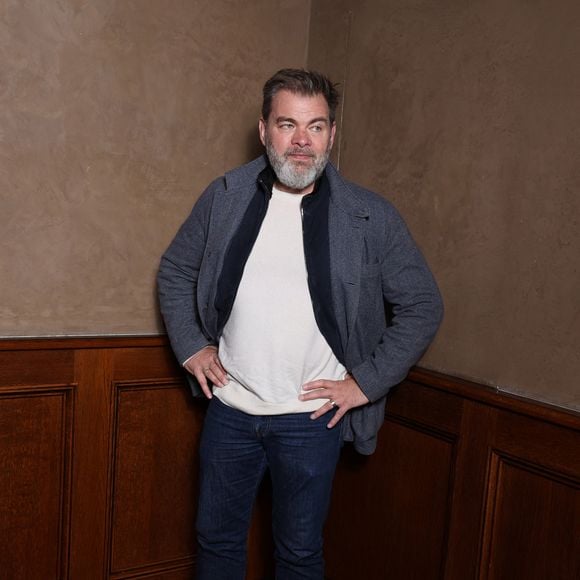 "Je m’en suis aperçu le jour où j’ai du remplir un chèque. Ça m’a créé des angoisses", continue-t-il.

Clovis Cornillac lors de la clôture 31eme Festival International du film Fantastique de Gérardmer dans les Vosges, France, le 28 Janvier 2024. 

© Denis Guignebourg/Bestimage