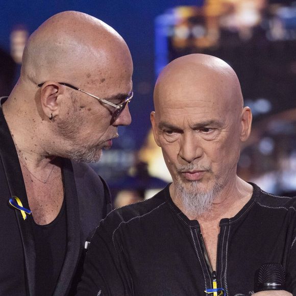 "Je rêvais de travailler pour Vanessa mais ça ne s’est jamais fait sans doute parce que j’ai travaillé avec Florent Pagny", a-t-il ainsi révélé

Florent Pagny et Pascal Obispo - Emission spéciale "Unis pour l'Ukraine" à la Maison de la Radio et de la Musique, diffusée en direct sur France 2 et présentée par Nagui et Leïla.Kaddour à Paris le 8 mars 2022.
© Cyril Moreau / Jack Tribeca / Bestimage