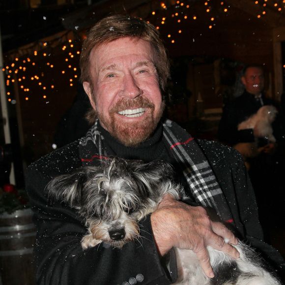 Chuck Norris - 12 Nov 2019 à la soirée VIP Gut Aiderbichl Christmas Market à Henndorf en Autriche

Action Press / Bestimage