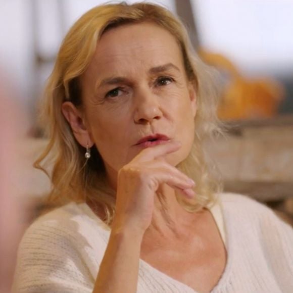 Sandrine Bonnaire face Frédéric Lopez dans "Un dimanche à la campagne". Un dimanche à la Campagne, France 2