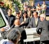 Au premier rang se trouvaient les personnes les plus importantes de sa vie : sa compagne Liliane, sa fille Sandra, son beau-fils ainsi que ses petits-enfants. Tous sont apparus particulièrement unis dans cette épreuve.

ROTHEUX (Belgique), 20 juin — Personne non identifiée photographiée lors des obsèques de Frank Michael, décédé à l'âge de 79 ans, le 20 juin 2026 à Rotheux, en Belgique. (Photo : Sebastien Smets / Photonews).
