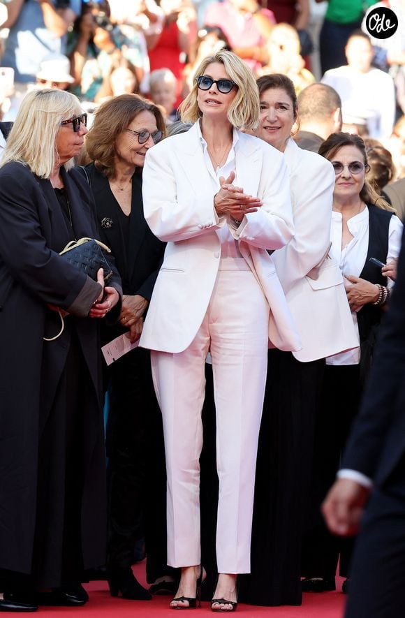 Alice Taglioni - Montée des marches du film « Histoires de la nuit » lors du 79ème Festival International du Film de Cannes, le 22 mai 2026. © Jacovides-Moreau / Bestimage