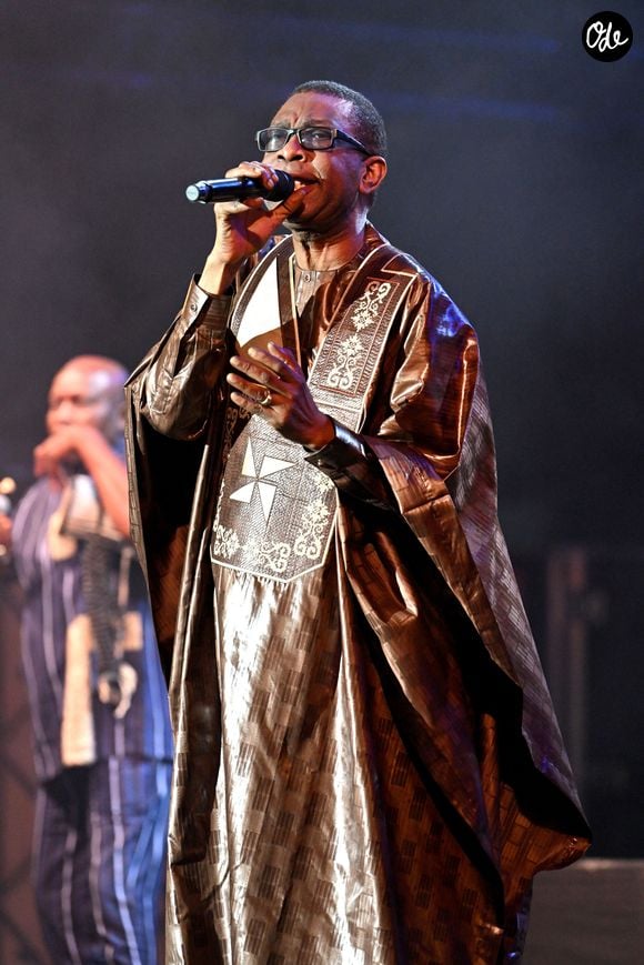 Youssou N'Dour était en concert avec son groupe sur la scène de la Pinède Gould lors de la 63eme édition du Jazz à Juan, à Antibes Juan les Pins, le 10 juillet 2024. Jazz à Juan se déroule 8 au 18 juillet. © Bruno Bert/Bestimage