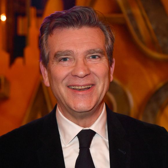 Exclusif - Arnaud Montebourg à la générale de la comédie musicale "Al Capone" aux Folies Bergère à Paris le 9 février 2023.
© Veeren / B. Rindoff / Bestimage
