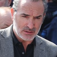 Jean Dujardin retrouve les Nous Ç Nous : l'absence de Bruno Salomone se fait ressentir
