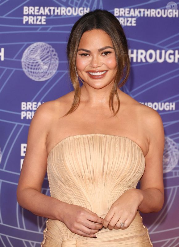 Des célébrités et des invités ont assisté à la 12e édition du Breakthrough Prize au Barker Hangar à Santa Monica, en Californie.
Backgrid USA / Bestimage