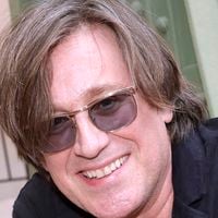 "On est pas mal" : la plage préservée de Thomas Dutronc en Corse où il aime réunir ses célèbres amis au coucher du soleil