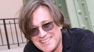 "On est pas mal" : la plage préservée de Thomas Dutronc en Corse où il aime réunir ses célèbres amis au coucher du soleil