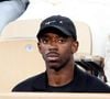 Ousmane Dembélé dans les tribunes lors des Internationaux de France de Tennis de Roland Garros 2025. Paris, le 26 mai 2025. © Jacovides-Moreau/Bestimage
