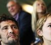 Le père d'Uhaina est son compagnon Bixente Lizarazu

Bixente Lizarazu et Claire Keim assistant au match de football de première division française, Girondins de Bordeaux Vs FC Nantes au stade Chaban-Delmas à Bordeaux, sud-ouest de la France le 9 mai 2015. Photo by Bernard-Salinier/ABACAPRESS.COM