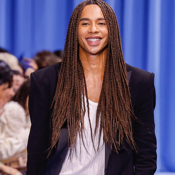 Fashion designer Olivier Rousteing lors du défilé de mode prêt-à-porter Balmain Printemps/été 2024 lors de la Fashion Week de Paris (PFW) à Paris, France, le 28 septembre 2023. Agence / Bestimage