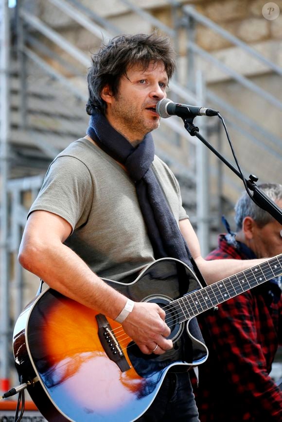 Noir Desir ex-frontman Bertrand Cantat se produit avec son groupe Detroit lors d'un concert Eurock Ecologie en soutien à Ecologist party Europe Ecologie-Les Verts à Bordeaux, ouest de la France, le 17 mai 2014. Photo by Patrick Bernard/ABACAPRESS.COM