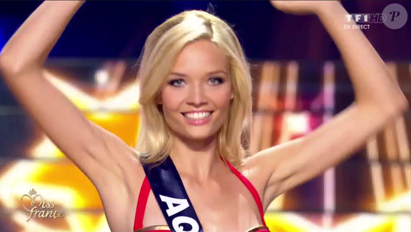 Lors de cette élection, elle a terminé cinquième dauphine


Miss Aquitaine - Les 31 Miss défilent en Super Woman, lors de l'élection Miss France 2016 le samedi 19 décembre 2015 sur TF1
DR/TF1