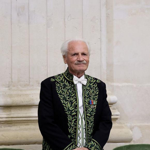 Yann Arthus-Bertrand - Installation d'A.Leibovitz, en tant que membre associé étranger, à l'Académie des Beaux-Arts de Paris. Le 20 mars 2024
© Dominique Jacovides / Bestimage
