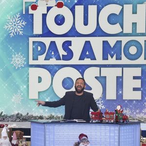 Exclusif - Cyril Hanouna, sur le plateau de de l’émission « TPMP » présentée par C.Hanouna et diffusée en direct sur C8, Paris, France, le 06 décembre 2024. © Jack Tribeca / Bestimage
