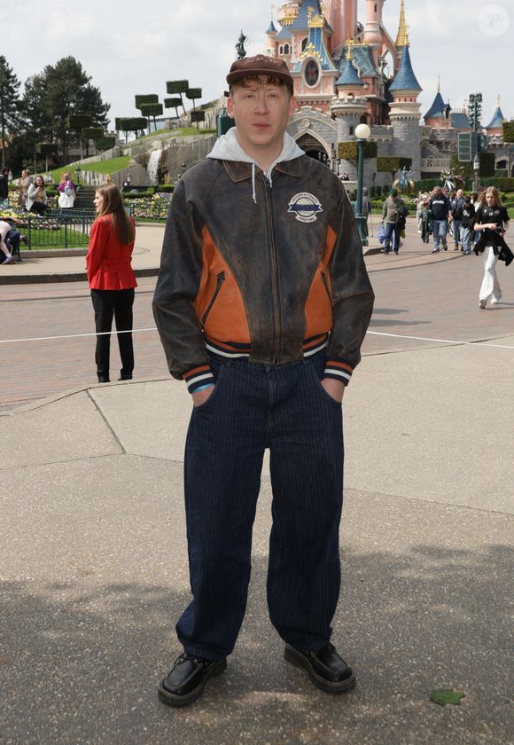 Exclusif - Eddy de Pretto au lancement du Disney Music Festival à Disneyland Paris le 26 avril 2025. © Coadic Guirec / Bestimage