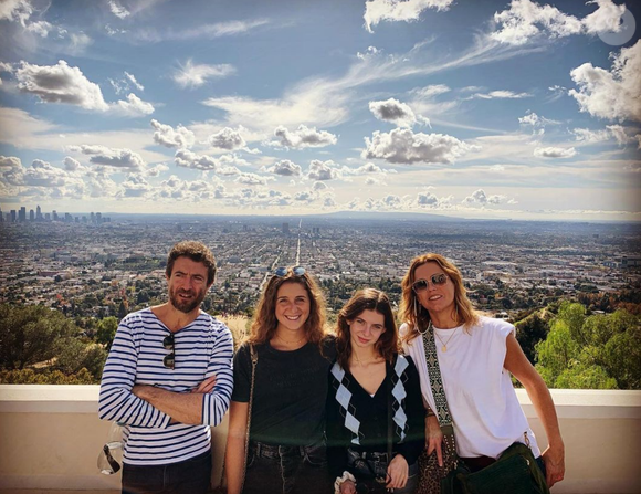 Marine Vignes, ses deux filles, Nina (née de sa relation avec Nagui) et Tess, et son compagnon Marc Antoine Colonna - Instagram