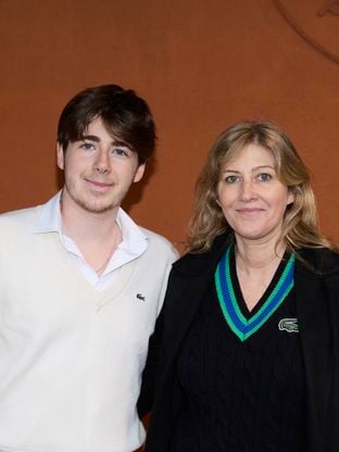 Oscar, le fils de Patrick Bruel, a lancé une société avec sa mère Amanda Sthers