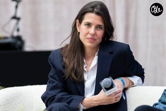 Charlotte Casiraghi lors du Salon du livre de Paris, le 17 avril 2026 à Paris, en France. Photo : Eliot Blondet/ABACAPRESS.COM