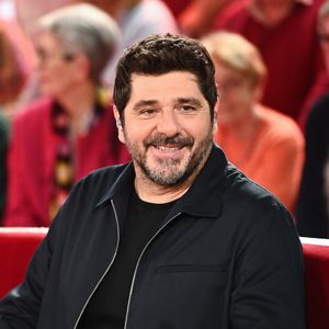 Patrick Fiori - Enregistrement de l'émission Vivement dimanche, diffusée sur France 3 le 17 novembre 2024.
© Guillaume Gaffiot / Bestimage