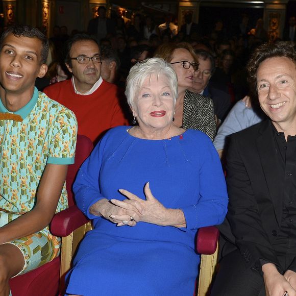 Un proche de Line Renaud donne de ses nouvelles

Stromae, Line Renaud et Stéphane Bern - Line Renaud et Stromae inaugurent leur double de cire au Musée Grévin à Paris.