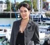 En recevant son prix, la comédienne a évoqué une personne qu'elle aimait profondément, sans préciser son identité.

Sofia Essaidi - Photocall du téléfilm "Au Sein des Autres" (Compétition) lors de la 28ème édition du festival de la Fiction à la Rochelle, le 16 septembre 2026. © Denis Guigenbourg / Bestimage #