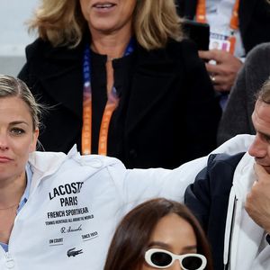 Laure Boulleau et Bruno Cheyrou dans les tribunes lors des Internationaux de France de Tennis de Roland Garros 2025, à Paris, France, le 28 mai 2025. © Jacovides-Moreau/Bestimage