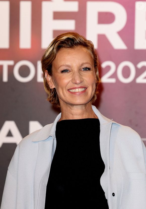 Alexandra Lamy au photocall de la cérémonie d'ouverture de la 15ème édition du festival Lumière à la Halle Tony Garnier de Lyon le 12 octobre 2024.

© Dominique Jacovides / Bestimage