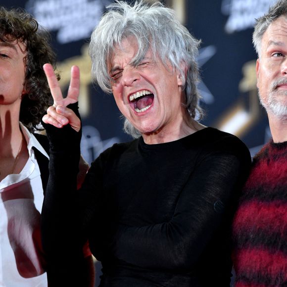 Nicola Sirkis et les membres de son groupe Indochine au photocall de la 26ème édition des NRJ Music Awards à Cannes, le 1er novembre 2024. © Bebert-Guignebourg/Bestimage