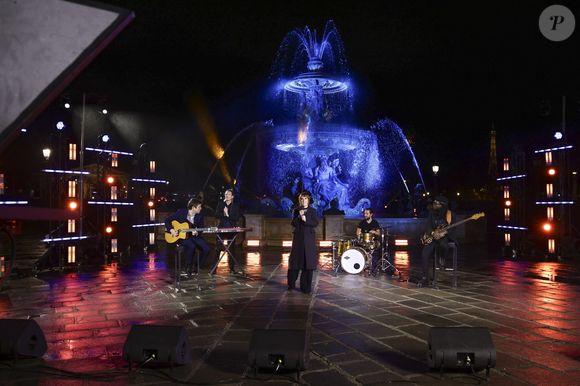 Exclusif - Zaz lors de l'enregistrement de "La Grande Soirée du 31 de Paris", diffusée le 31 décembre sur France 2, sur la place de la Concorde à Paris, france, le 24 novembre 2025
Guebey-Tribeca/Bestimage