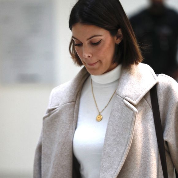 D’après les informations de Closer, Iris Mittenaere l’a suivi à Toulouse après leur escapade à Paris

Procès de Bruno Pelat, ex-compagnon d'Iris Mittenaere, jugé en comparution immédiate pour violences conjugales devant le tribunal de Paris, le 6 novembre 2024. © Christophe Clovis / Bestimage