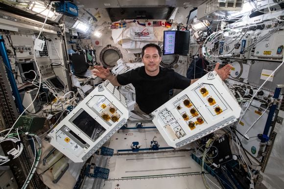 Thomas Pesquet à bord de la Station SpaceX Crew 2. Le 7 octobre 2021 © Nasa / Zuma Press / Bestimage