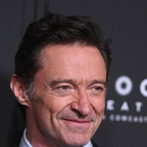 **11 décembre 2025, New York (États-Unis) – Hugh Jackman assiste à l'avant-première du film *Song Sung Blue*, à New York.**

STARMAX / BESTIMAGE