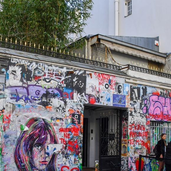 Ces clichés très personnels seront exposés au public pour la première fois.

Maison de Serge Gainsbourg (35ème anniversaire de sa mort) à Paris, France, le 2 mars 2026. © Alexandre Fay/PixPlanete/Bestimage