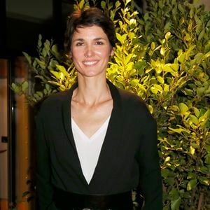 Églantine Éméyé dans les salons de France Télévision à Paris le 8 novembre 2016. © Christophe Aubert via Bestimage