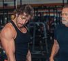 Joseph Baena a expliqué que sa transformation physique était un processus important pour se sentir mieux au quotidien.

Joseph Baena suit les traces de son célèbre père et remporte sa première compétition de bodybuilding. Instagram