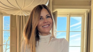 Cécile Siméone ouvre les portes de sa nouvelle maison avec une pièce cachée sur les hauteurs de Lyon : "Je me suis fait plaisir…"