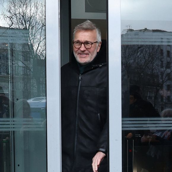 Exclusif - Laurent Ruquier - Les célébrités quittent les studios de RTL à Neuilly sur Seine, le 9 janvier 2025. Agence / Bestimage