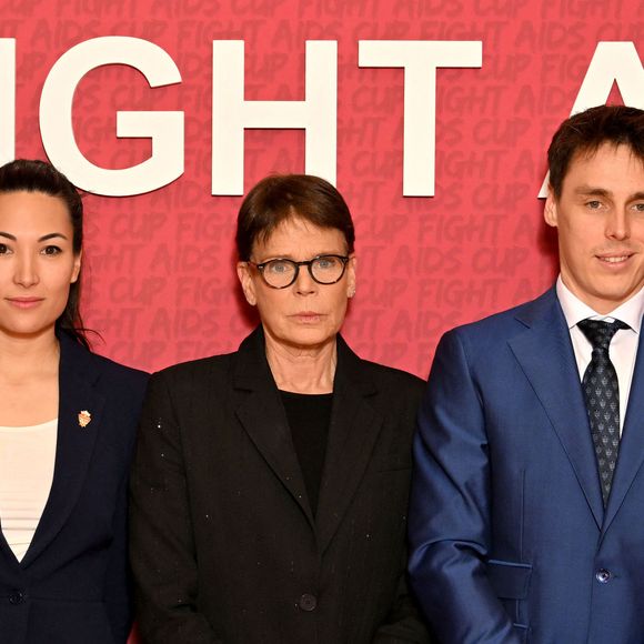 Marie Ducruet, la princesse Stéphanie de Monaco et Louis Ducruet durant la soirée de gala du "Fight Aids Cup 2026" à l'hôtel Fairmont Monte-Carlo à Monaco, le 24 janvier 2026. © Bruno Bebert / Bestimage