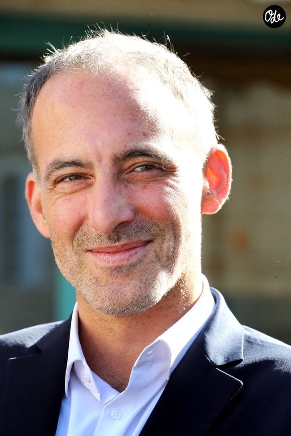 Raphaël Glucksmann, coprésident de Place Publique,  lors de la clôture de la deuxième édition des réunions de Place Publique à La Réole en Gironde le 5 octobre 2025.

© Patrick Bernard / Bestimage