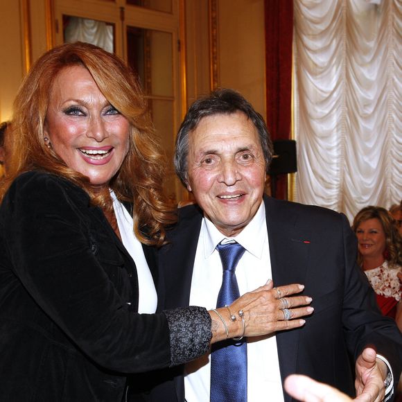 Rétro - Décès Humbert Ibach (Mémé Ibach),  auteur-compositeur, grand producteur de télé et de disques, qui a mis Sheila et Karen Cheryl en pleine lumière - Julie Pietri et Humbert Ibach - Dans le cadre de la fete de la musique l 'Ambassadeur de la federation de Russie en France Alexandre Orlov  organise  le 18 juin une soirée exceptionnelle d'hommage à la chanson Française des années 70 -80 . Celle-ci à la résidence de l'Ambassadeur. CEDRIC PERRIN / BESTIMAGE