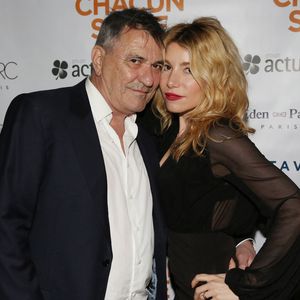 L'humoriste souffre de diabète et d'insuffisance rénale.
Jean-Marie Bigard et sa femme Lola Marois-Bigard a l'after party du film Chacun sa Vie a L'Arc a Paris, France, le 13 Mars 2017.
Photo par Jerome Domine/ABACAPRESS.COM